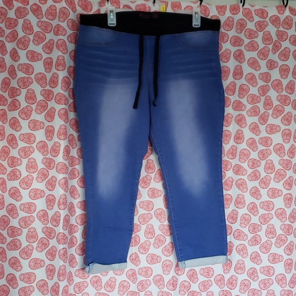 Capri Jeggings